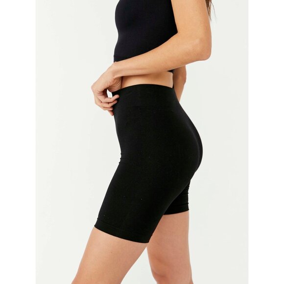 FREE PEOPLE Seamless Bike Short / Black M/L NWT - Picture 4 of 8